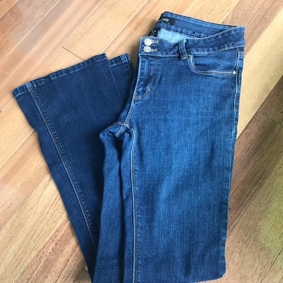 White House black market jeans - Picture 2 of 3